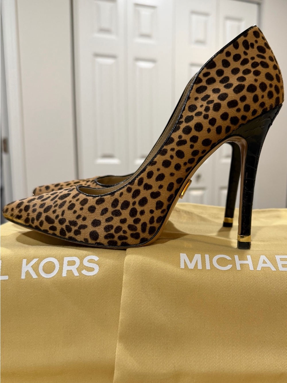 MICHAEL KORS PONYHAIR LEOPARD PRINT STILETTO PUMPS - SIZE IT 36 - Picture 10 of 12
